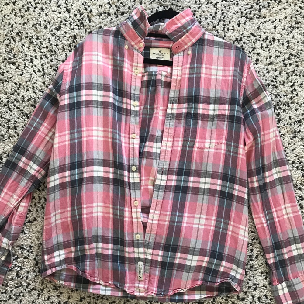 American Eagle button down